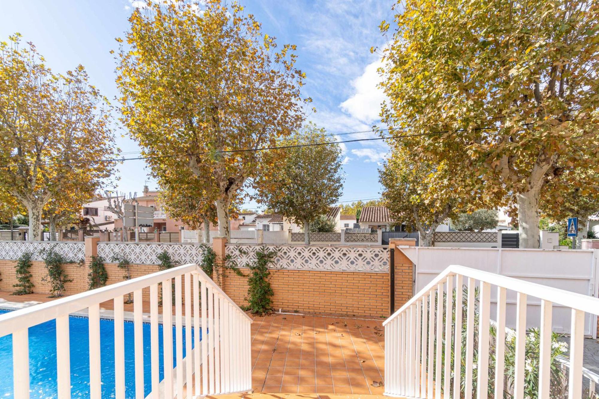 Jouvacations Villa Freser Empuriabrava Εξωτερικό φωτογραφία