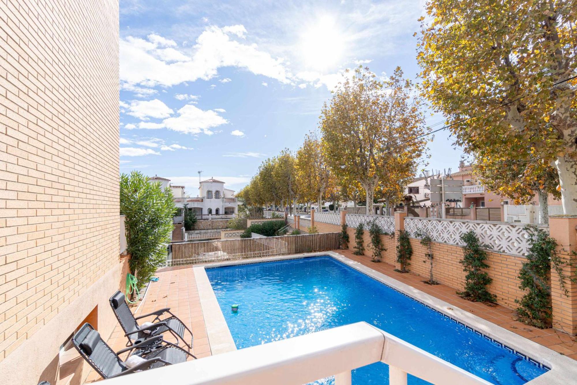 Jouvacations Villa Freser Empuriabrava Εξωτερικό φωτογραφία